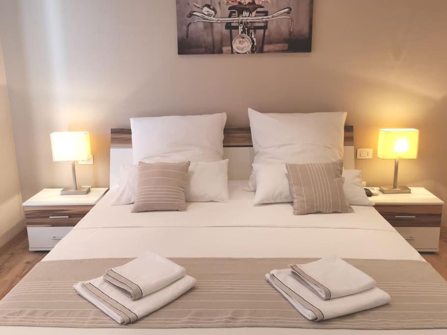 Villa Kora - Luxury Holiday Apartments Lumbarda Extérieur photo