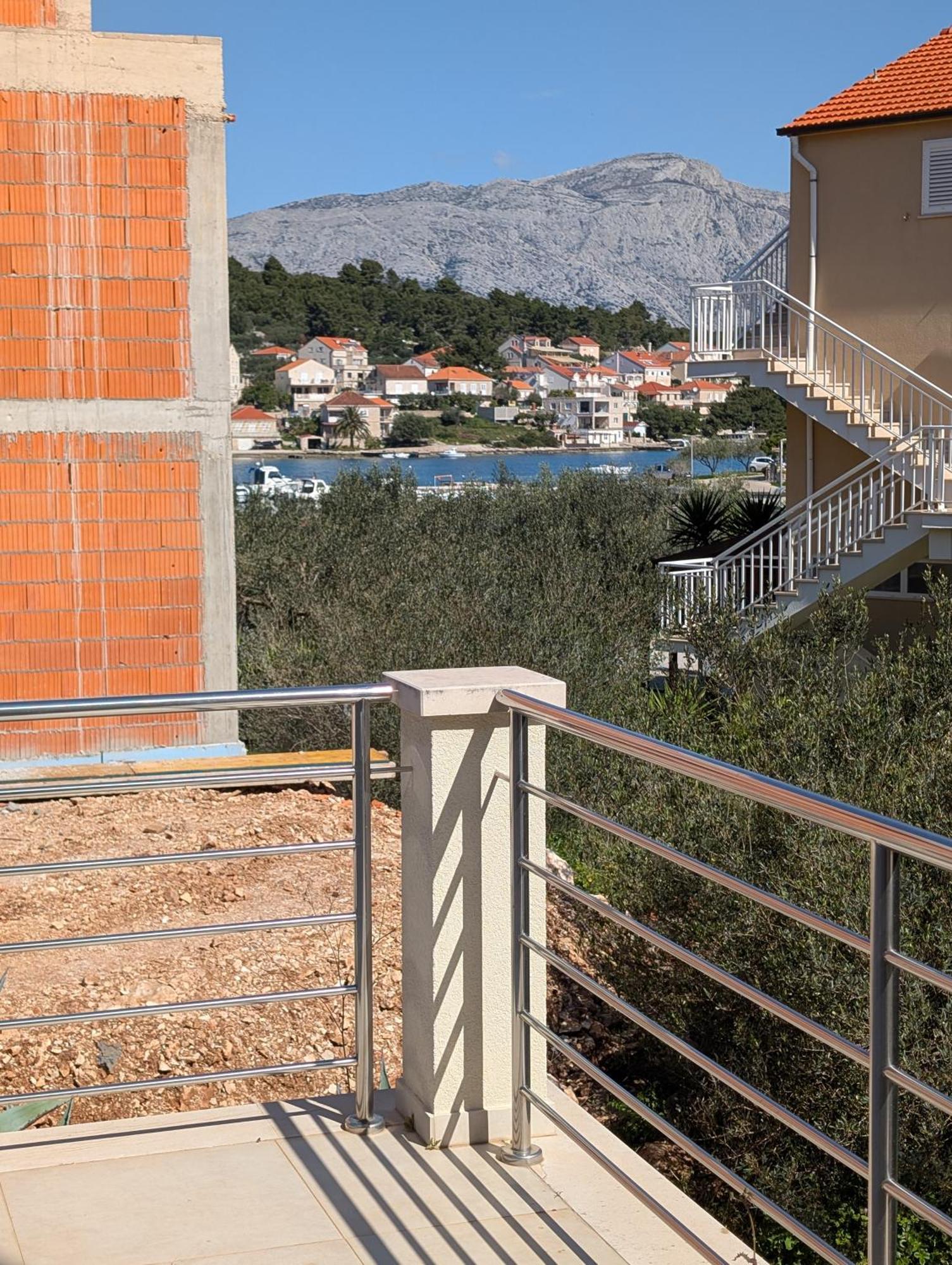 Villa Kora - Luxury Holiday Apartments Lumbarda Extérieur photo